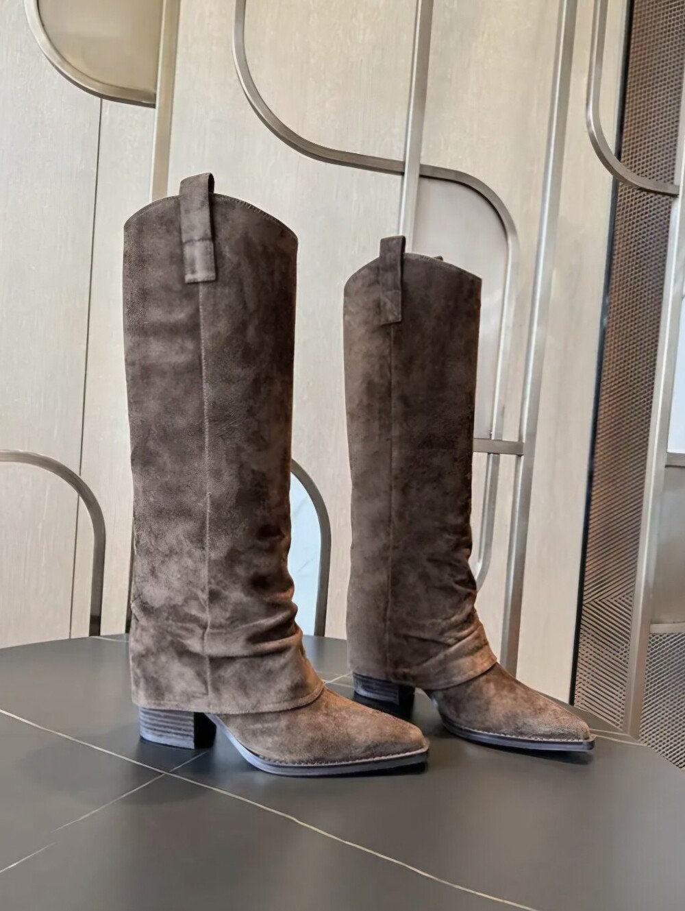 Trending Women's Tall Boots, Match Dresses in Summer; Brown Knee-high Rider Boot - Picture 7 of 16